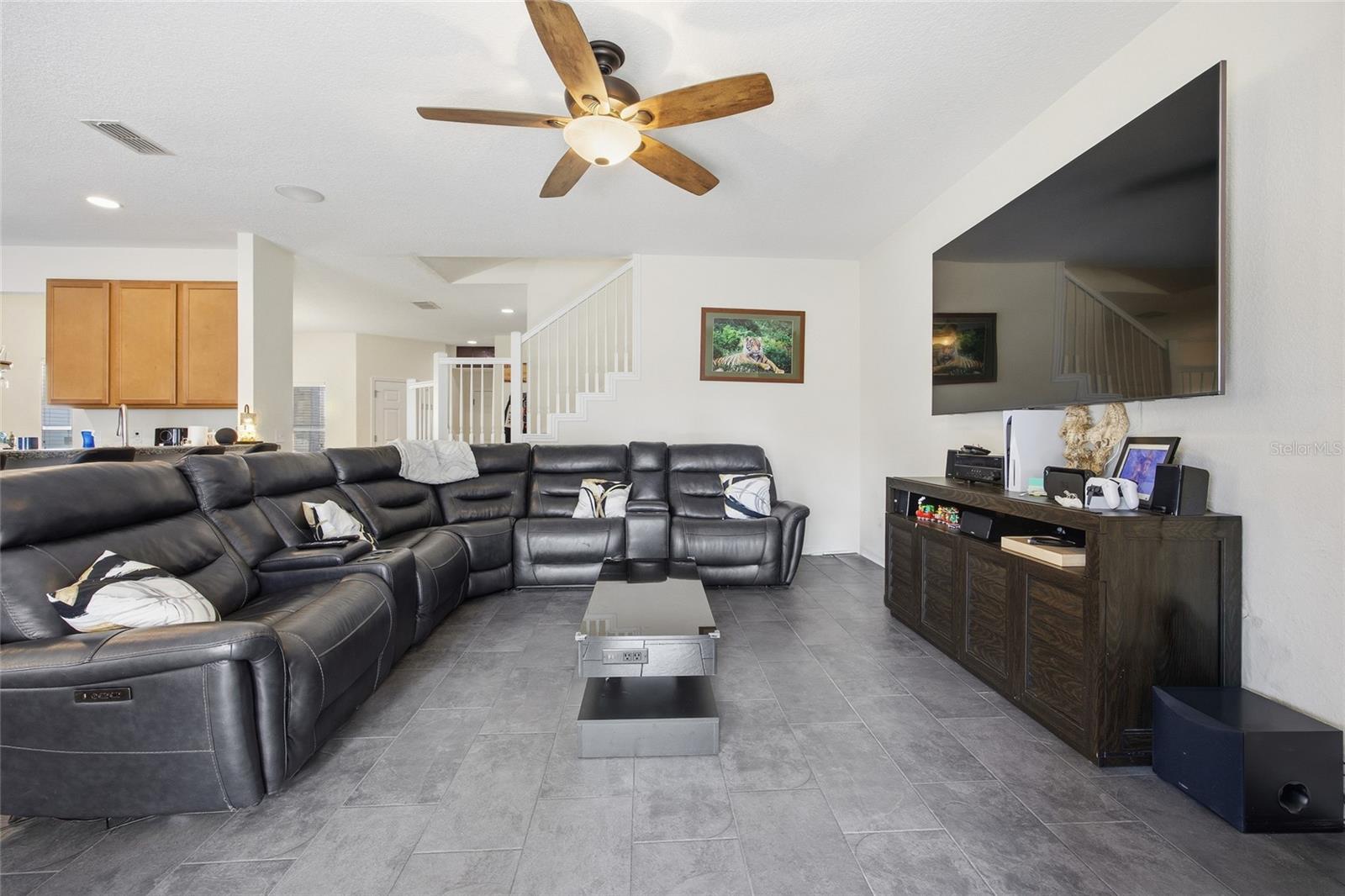 VILLAGES OF PARKWOOD - Residential