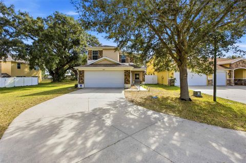 Photo of 4913 NE 122nd Avenue, Oxford, FL 34484 (MLS # OM717368)