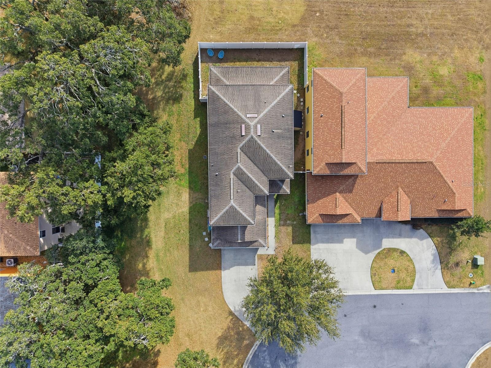 VILLAGES OF PARKWOOD - Residential