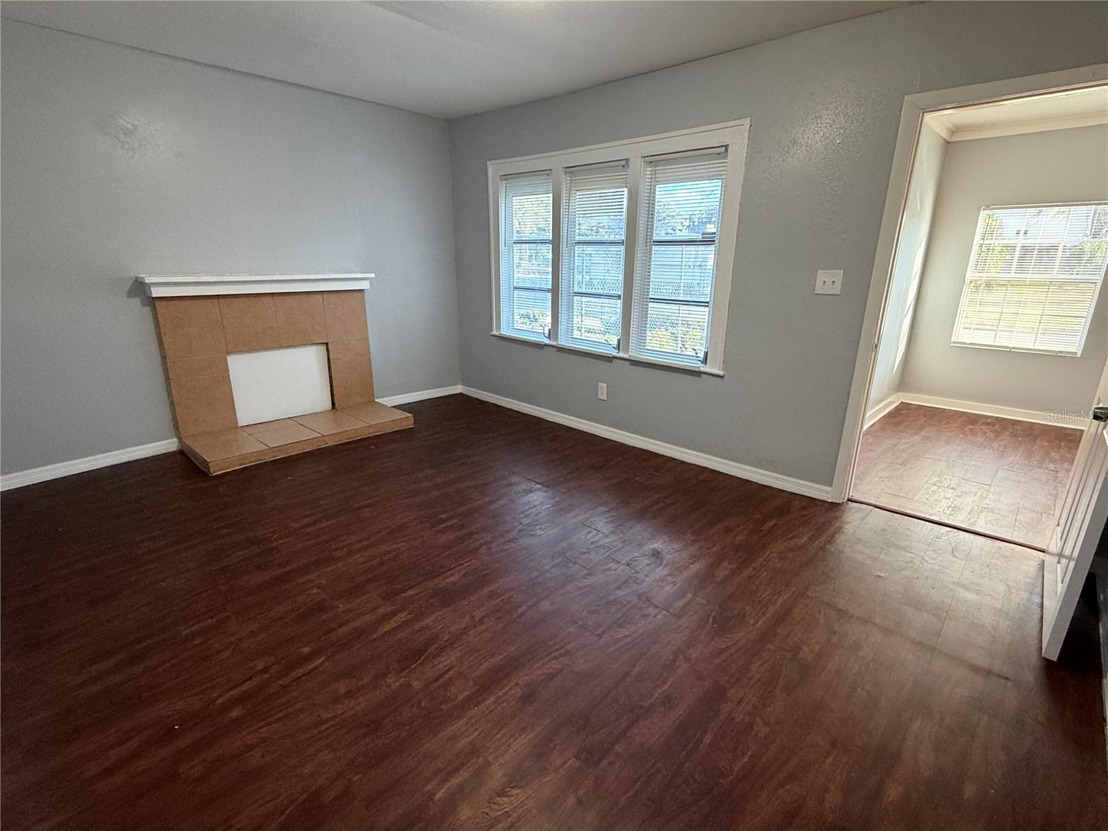 GROVELAND ADD - Residential Lease