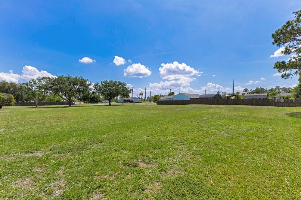 HIGH AND DRY LOT ! JUST OVER HALF AN ACRE, NO HOME OWNERS ASSOCIATION NO BUILDER RESTRICTIONS!
