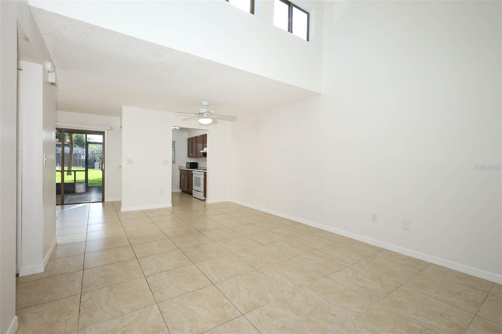 2517 WINDWARD WAY