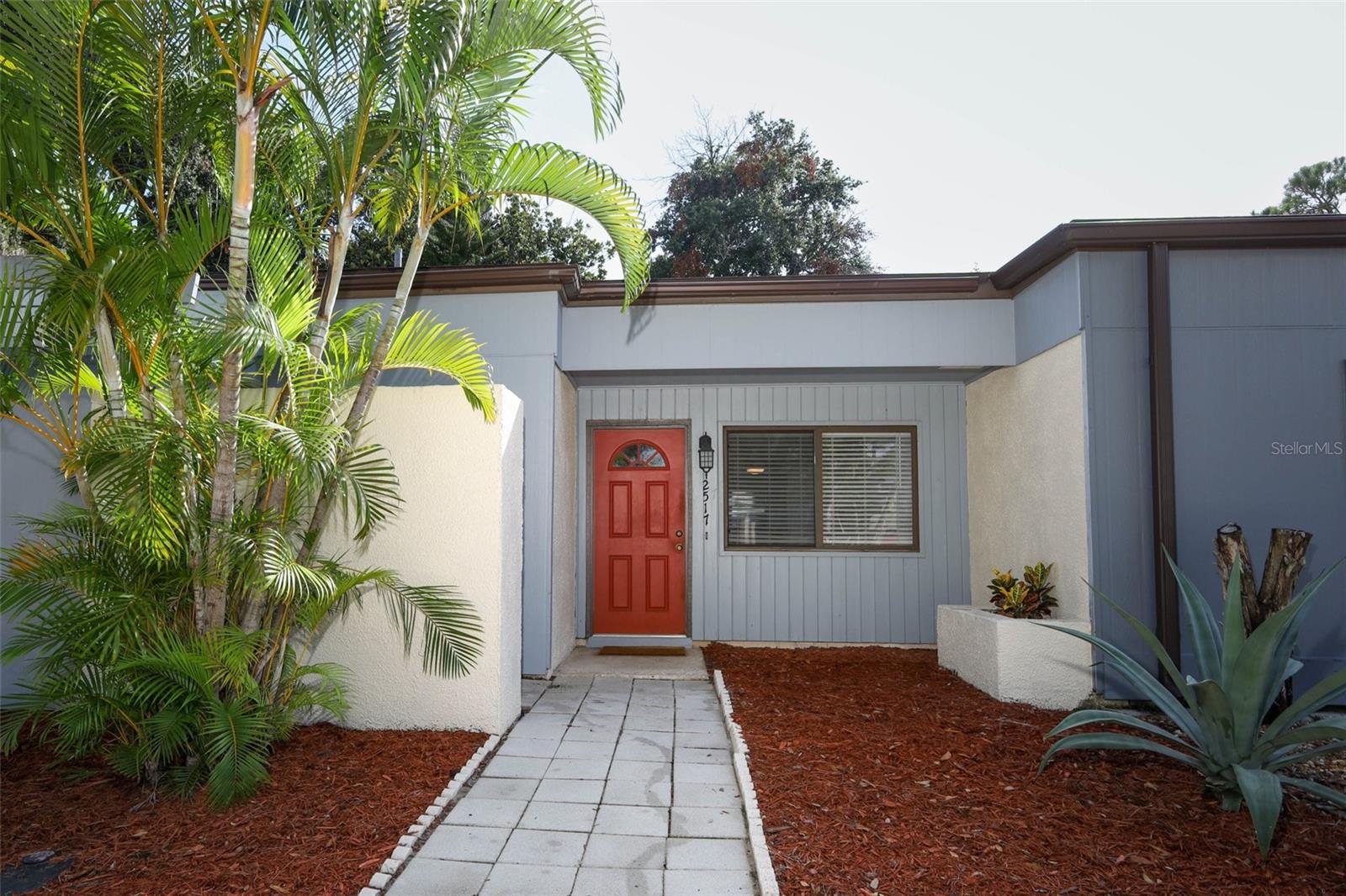 2517 WINDWARD WAY