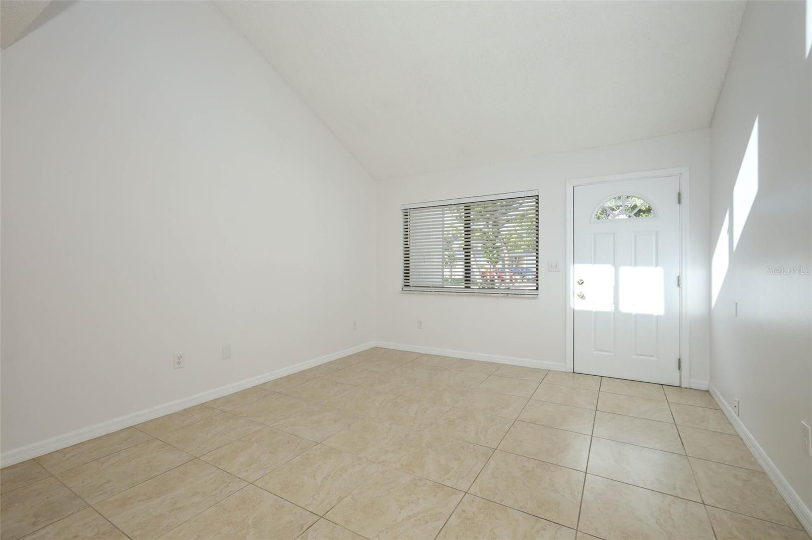 2517 WINDWARD WAY