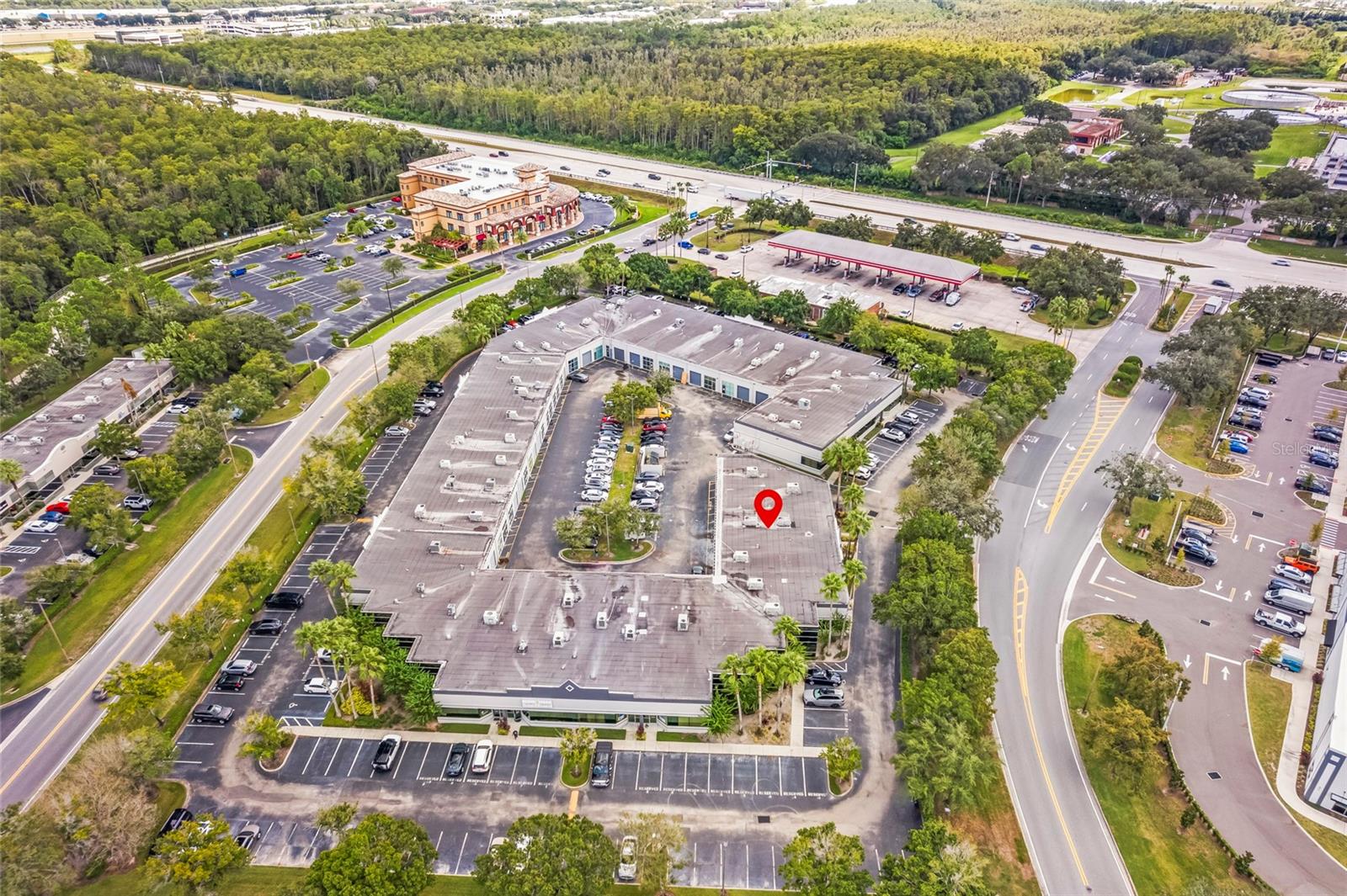 STARPOINTE 02 SERVICE CENTER - Commercial Lease