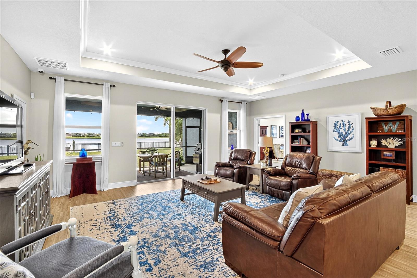 LUCAYA LAKE CLUB PH 1A - Residential