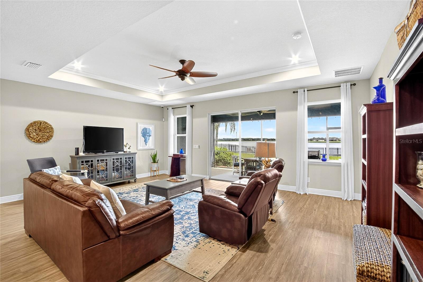 LUCAYA LAKE CLUB PH 1A - Residential