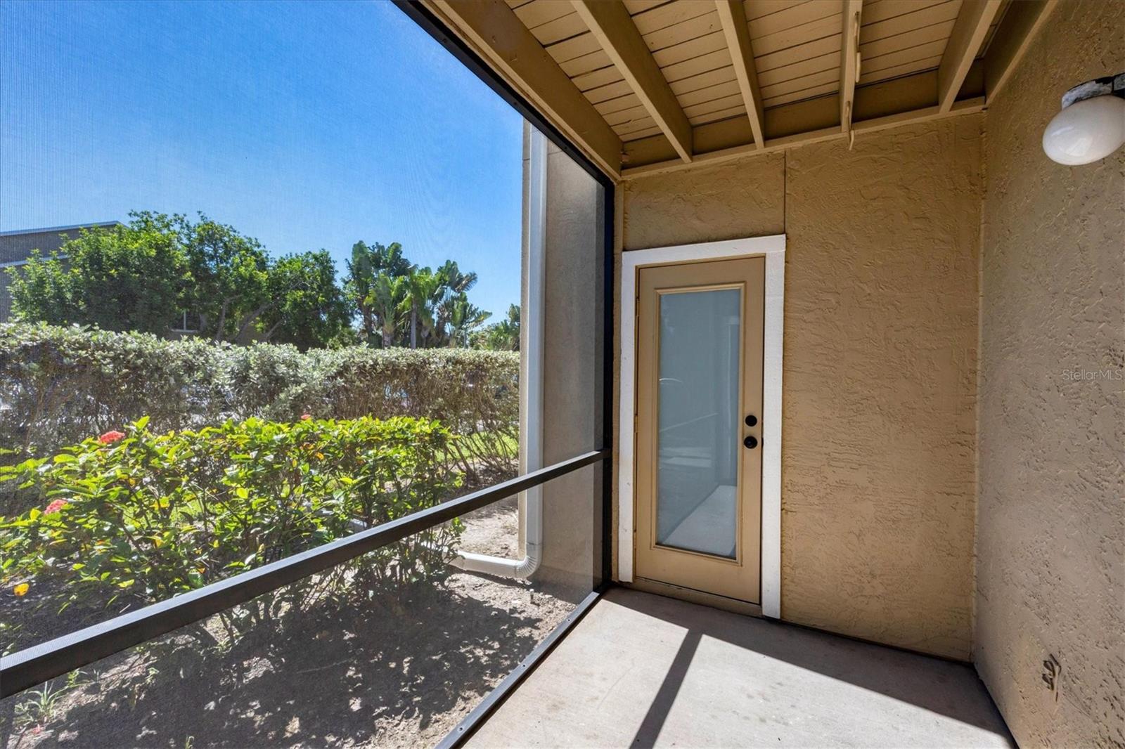 VINTAGE GRAND - Residential