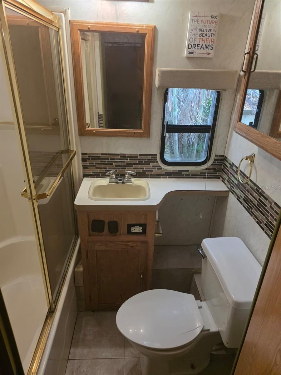 3000 CLARCONA ROAD 770