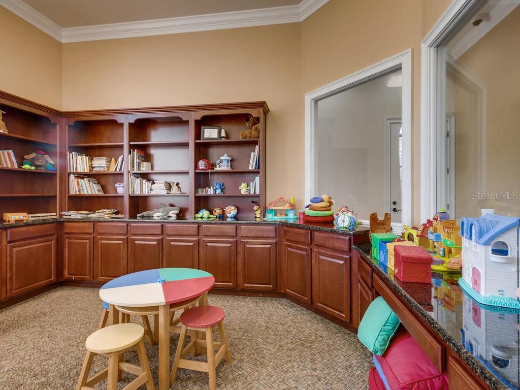 RIVIERA BELLA UN 9C - Residential