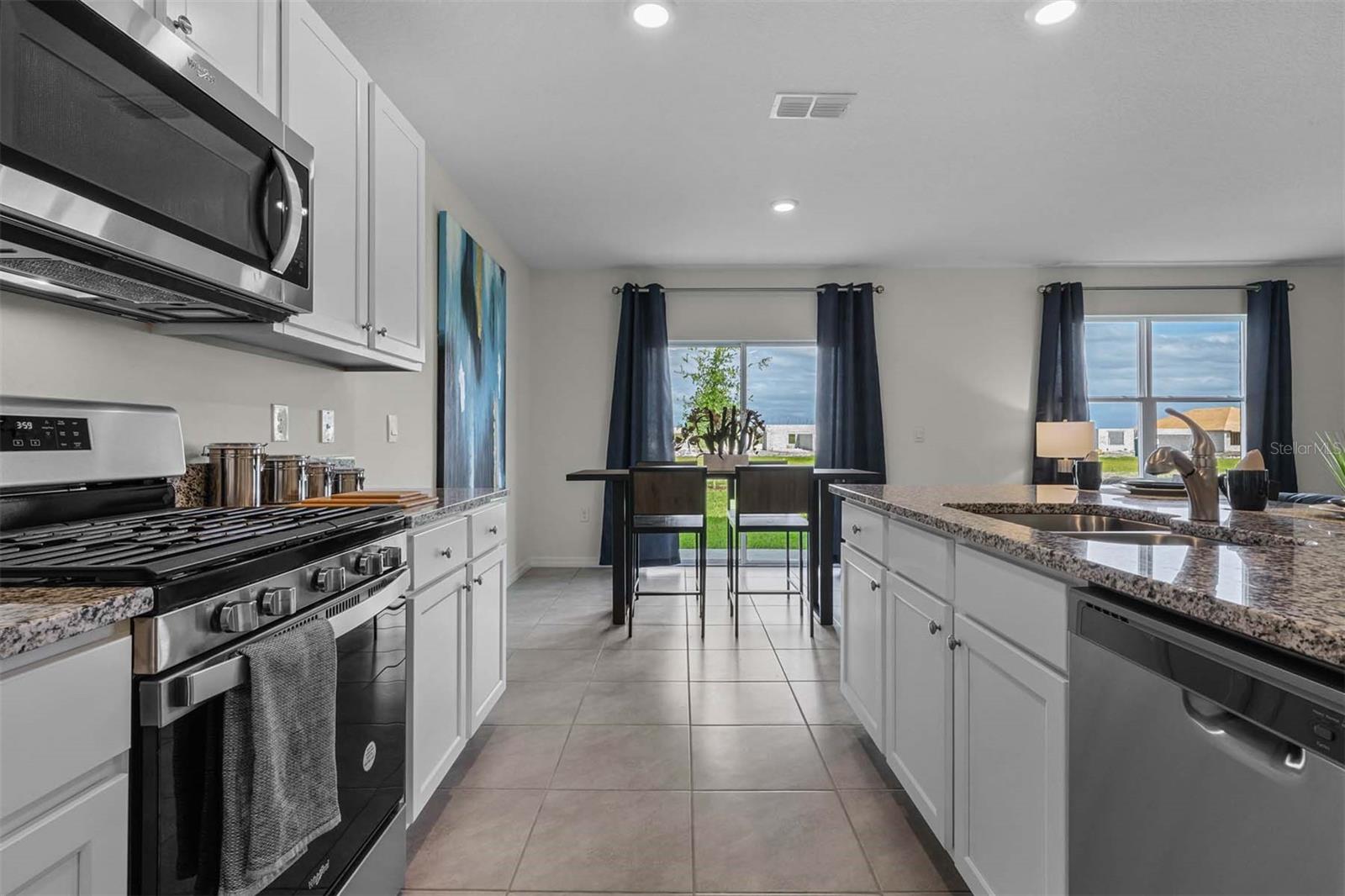 RIVIERA BELLA UN 9C - Residential