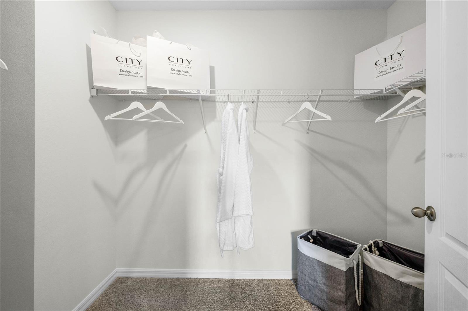 RIVIERA BELLA UN 9C - Residential