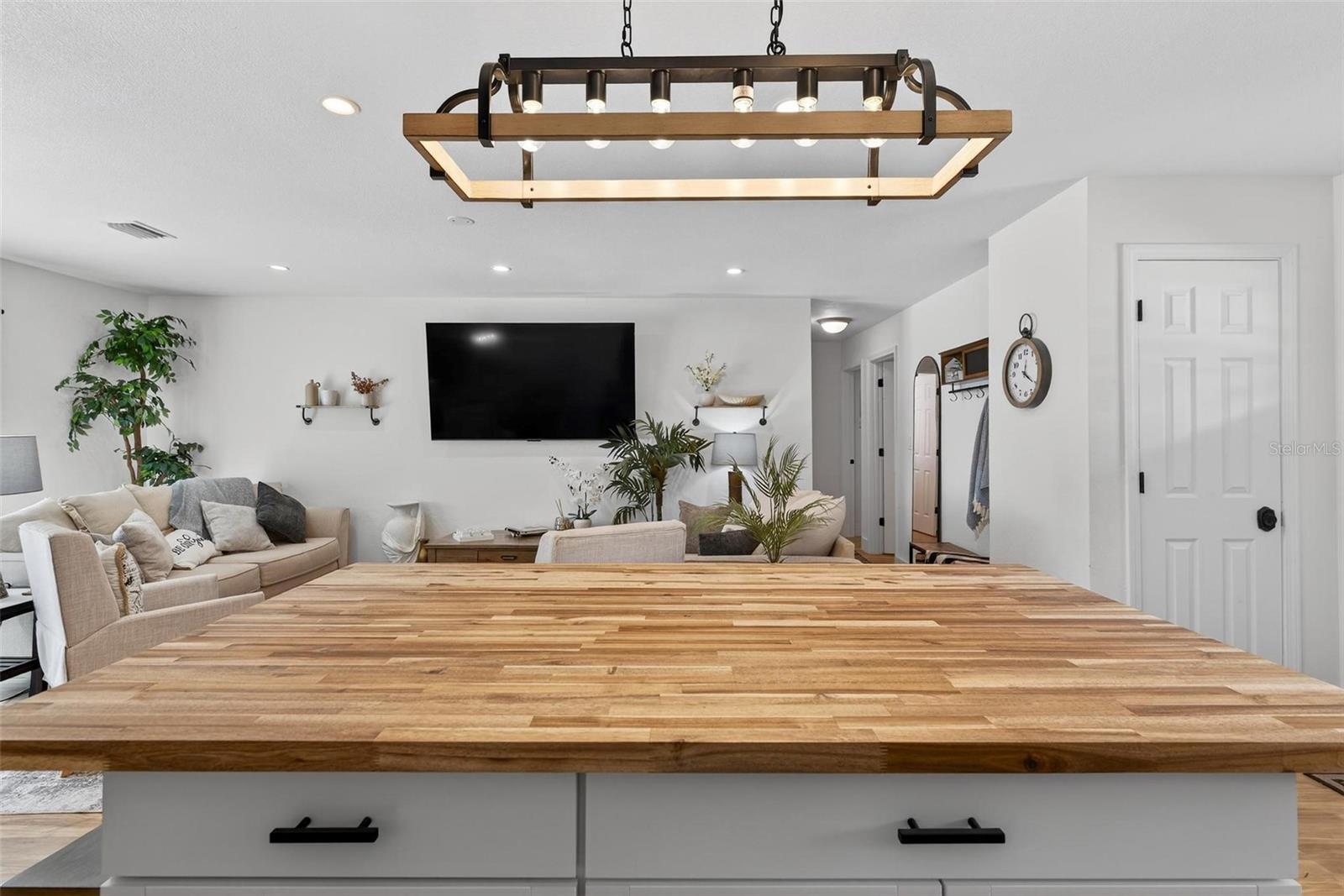 WESTWOOD HEIGHTS UNIT 01 - Residential