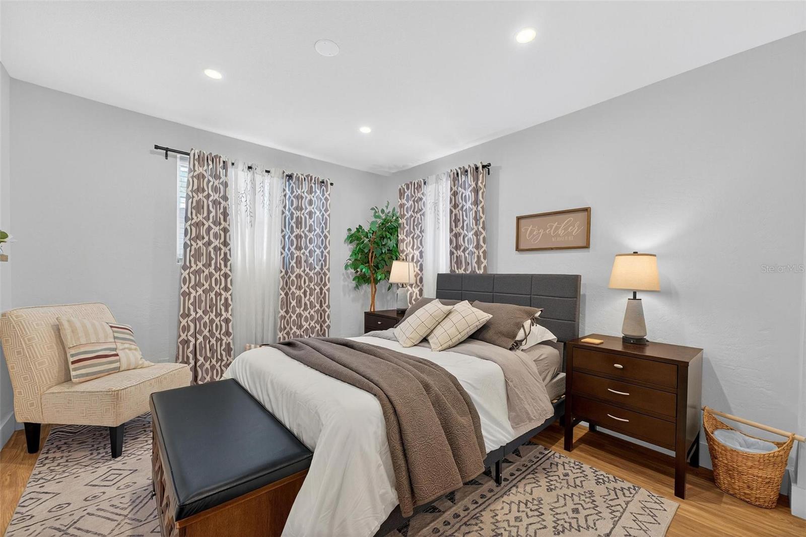 WESTWOOD HEIGHTS UNIT 01 - Residential