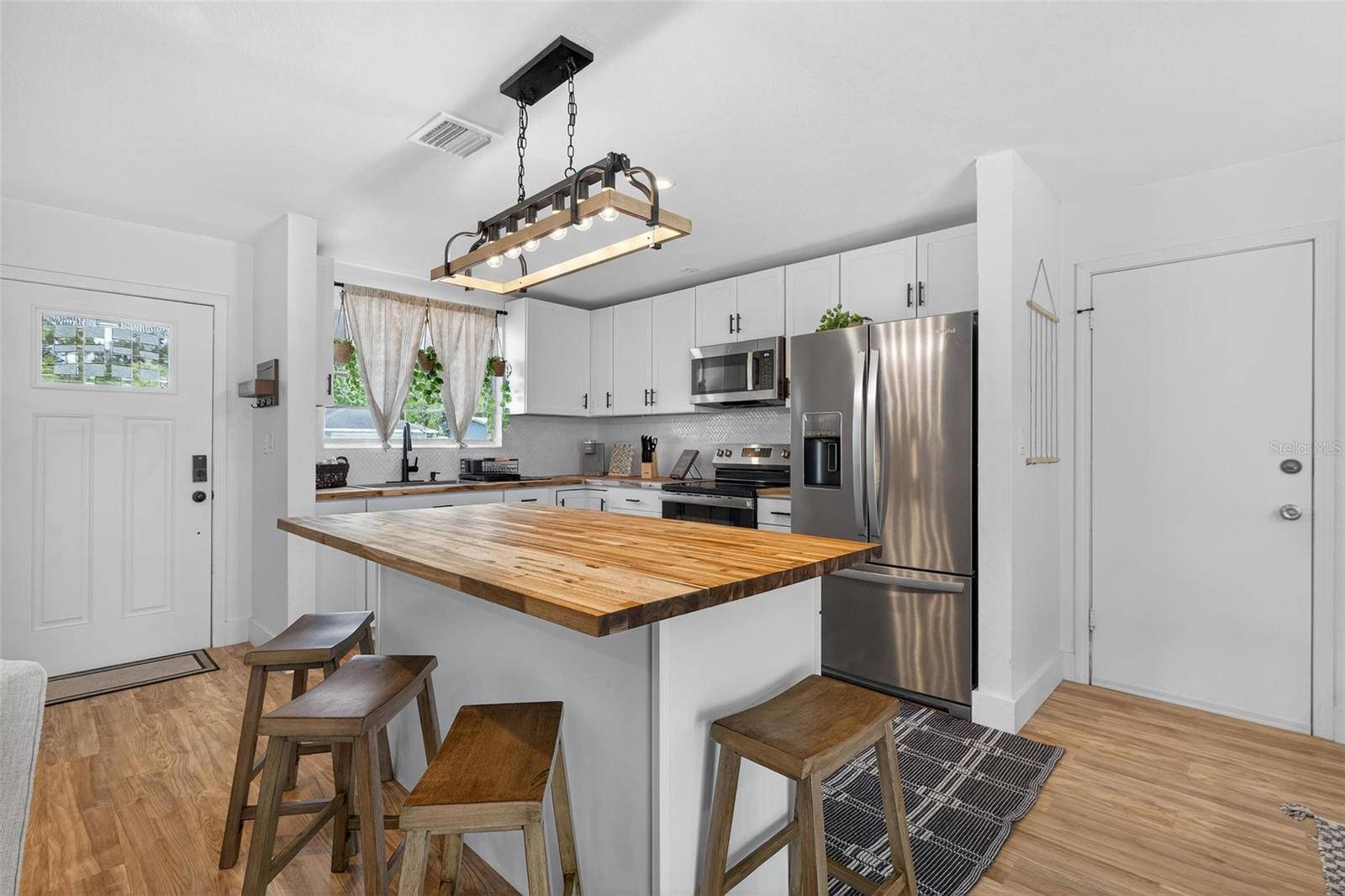 WESTWOOD HEIGHTS UNIT 01 - Residential