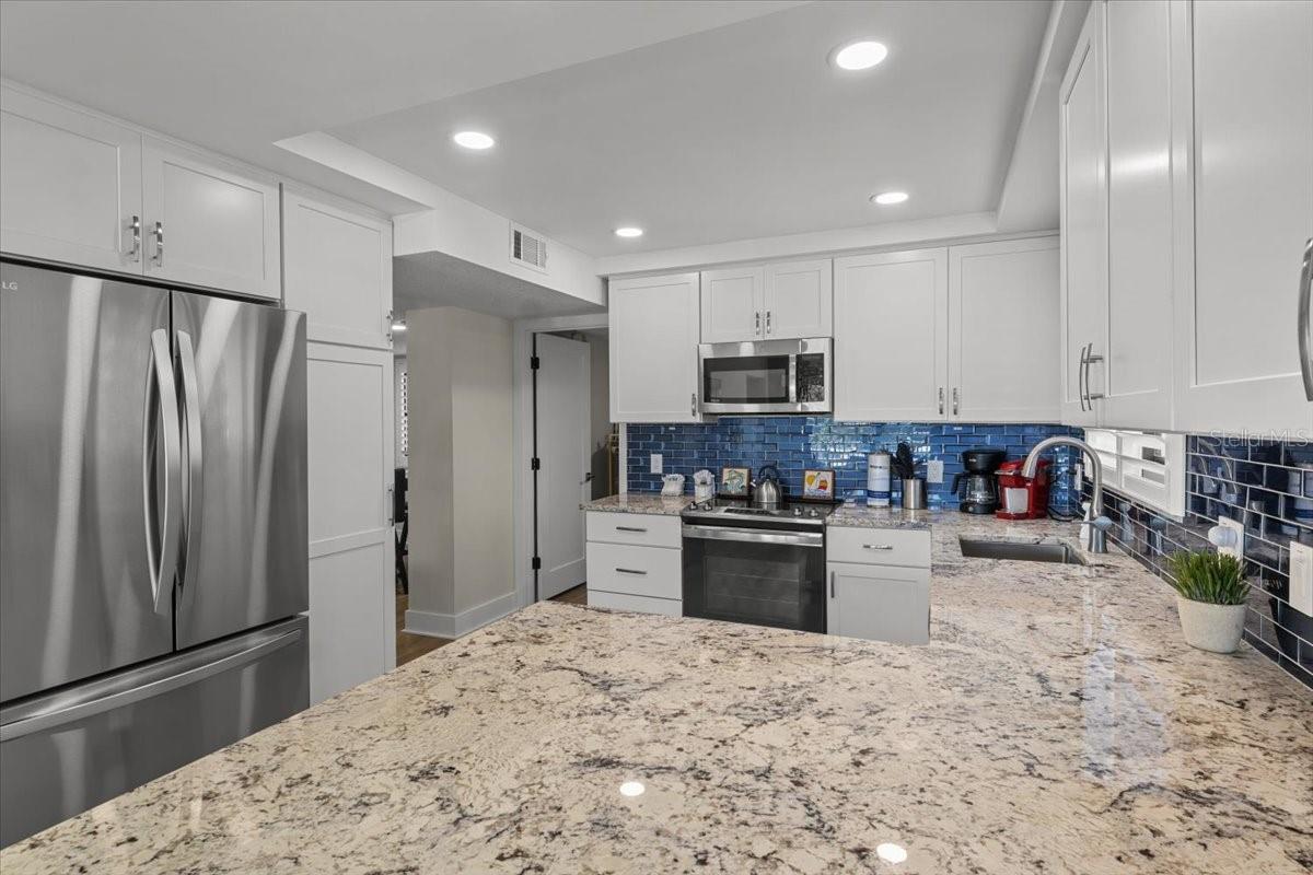 EL PRESIDENTE - Residential