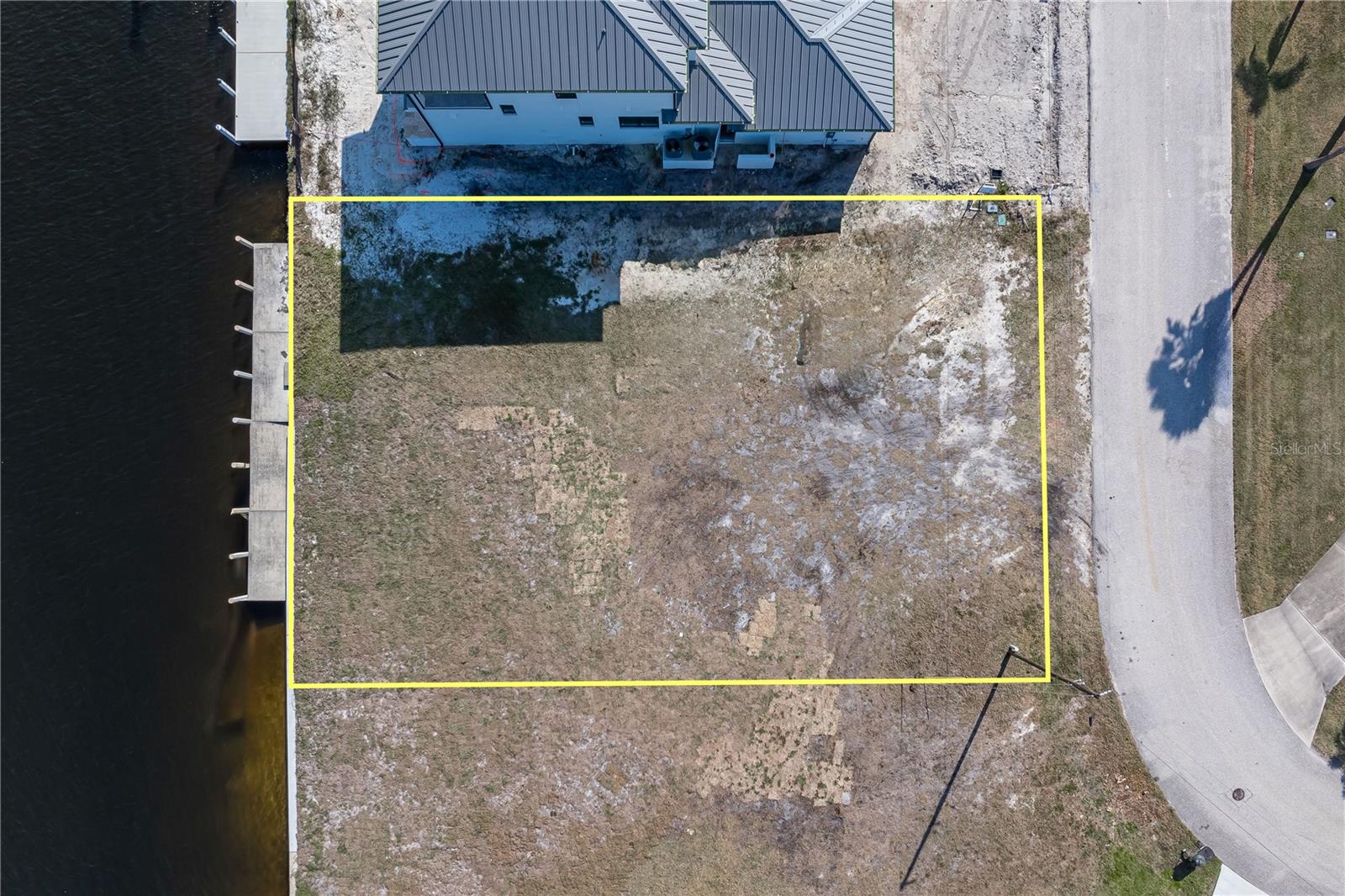 PUNTA GORDA ISLES SEC 12 - Land
