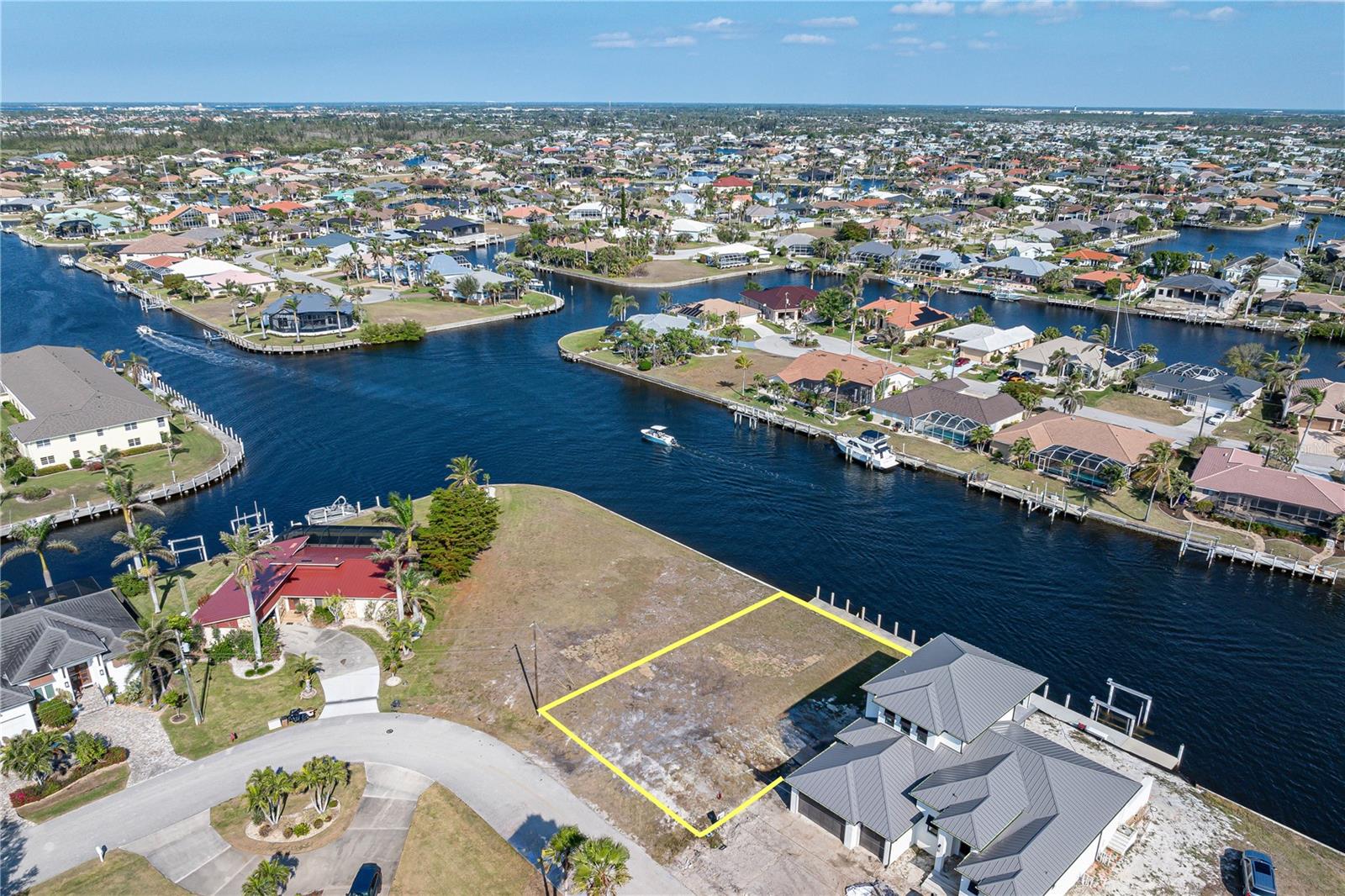 PUNTA GORDA ISLES SEC 12 - Land