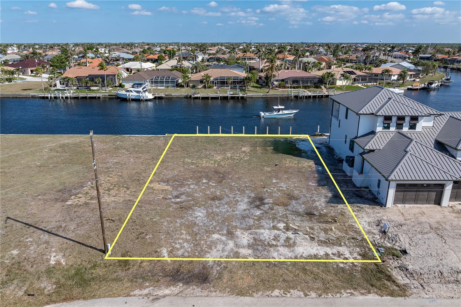 PUNTA GORDA ISLES SEC 12 - Land