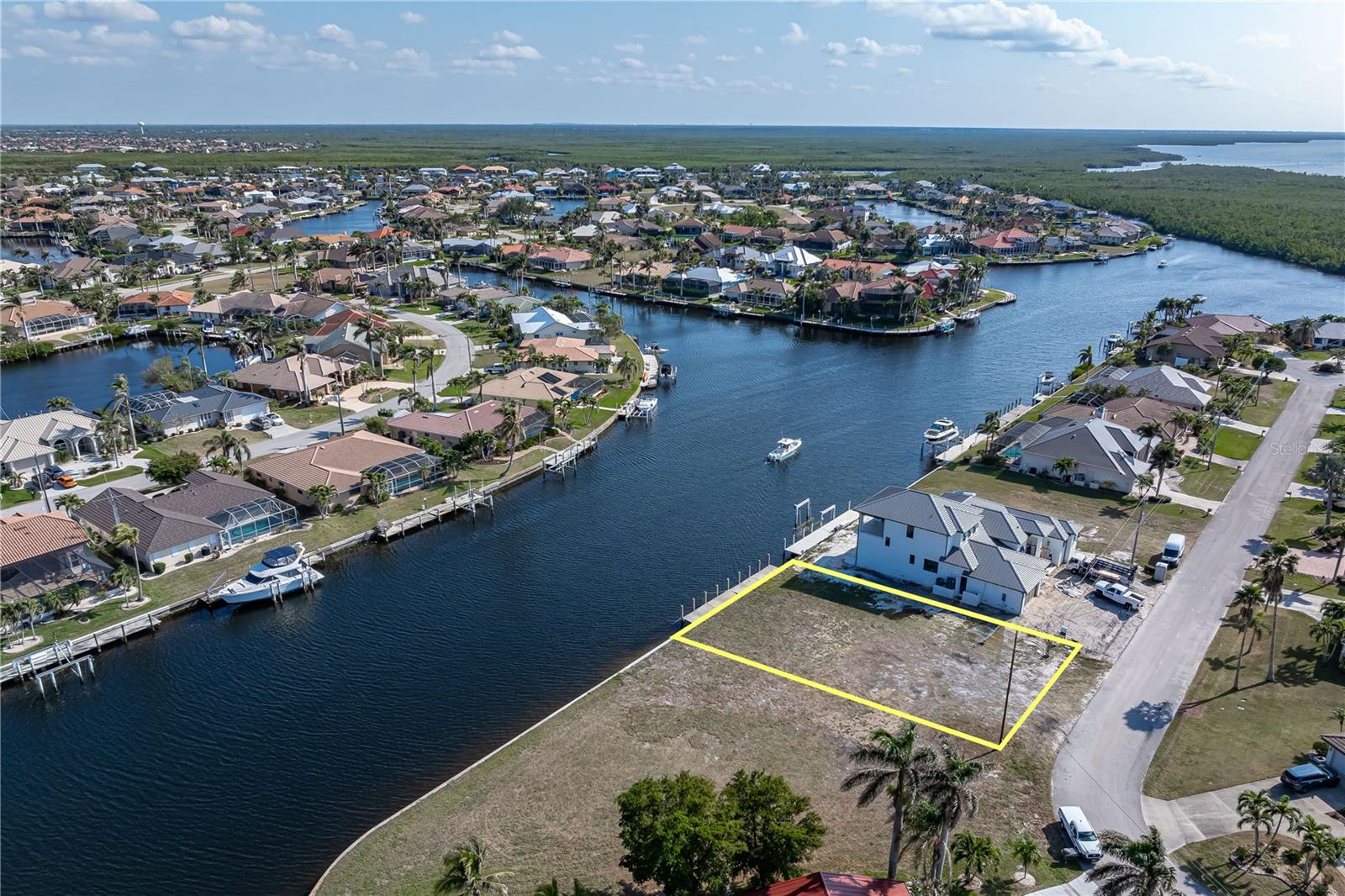 PUNTA GORDA ISLES SEC 12 - Land