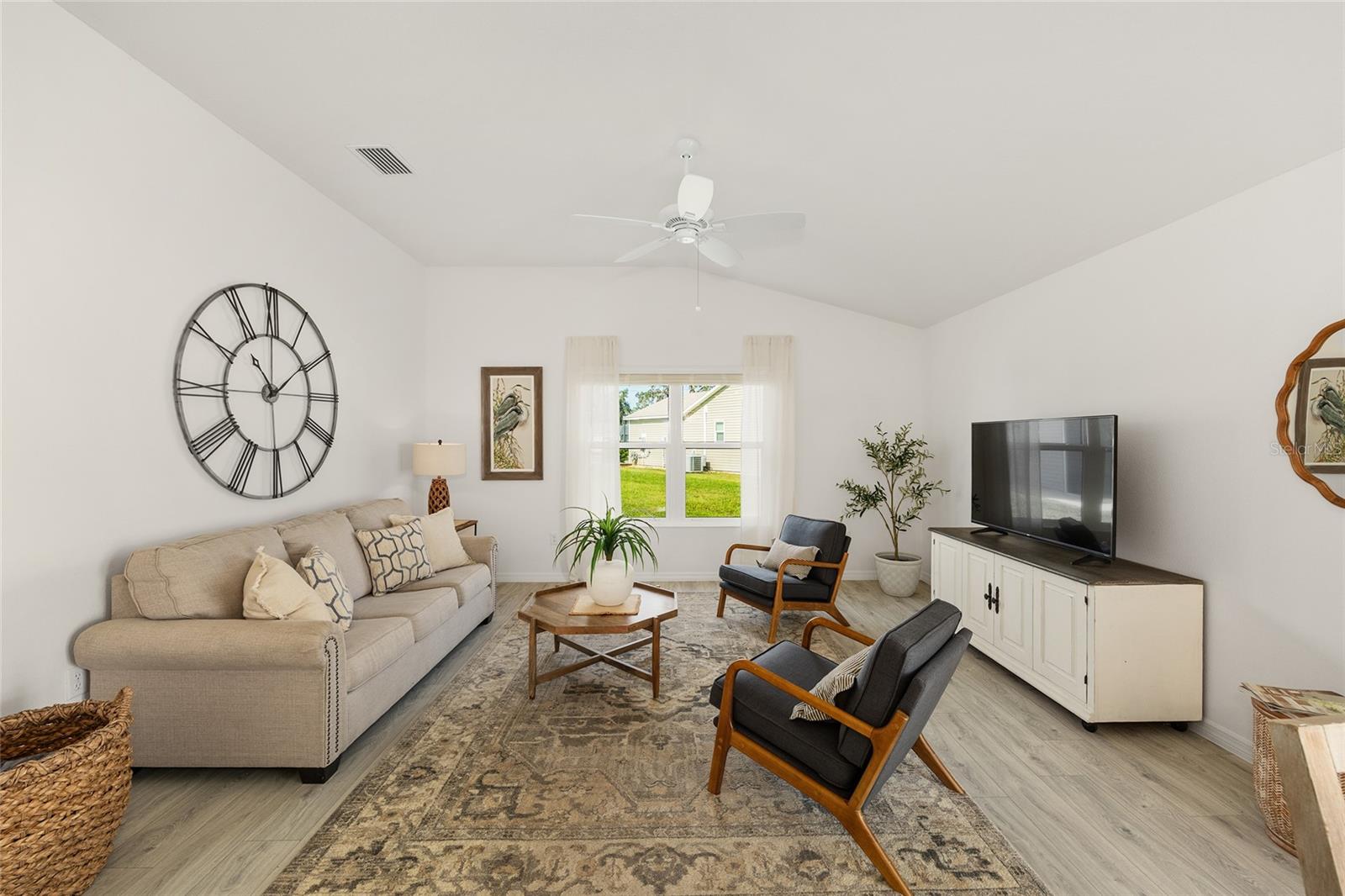 VILLAGES/SOUTHERN OAKS UN #127 - Residential