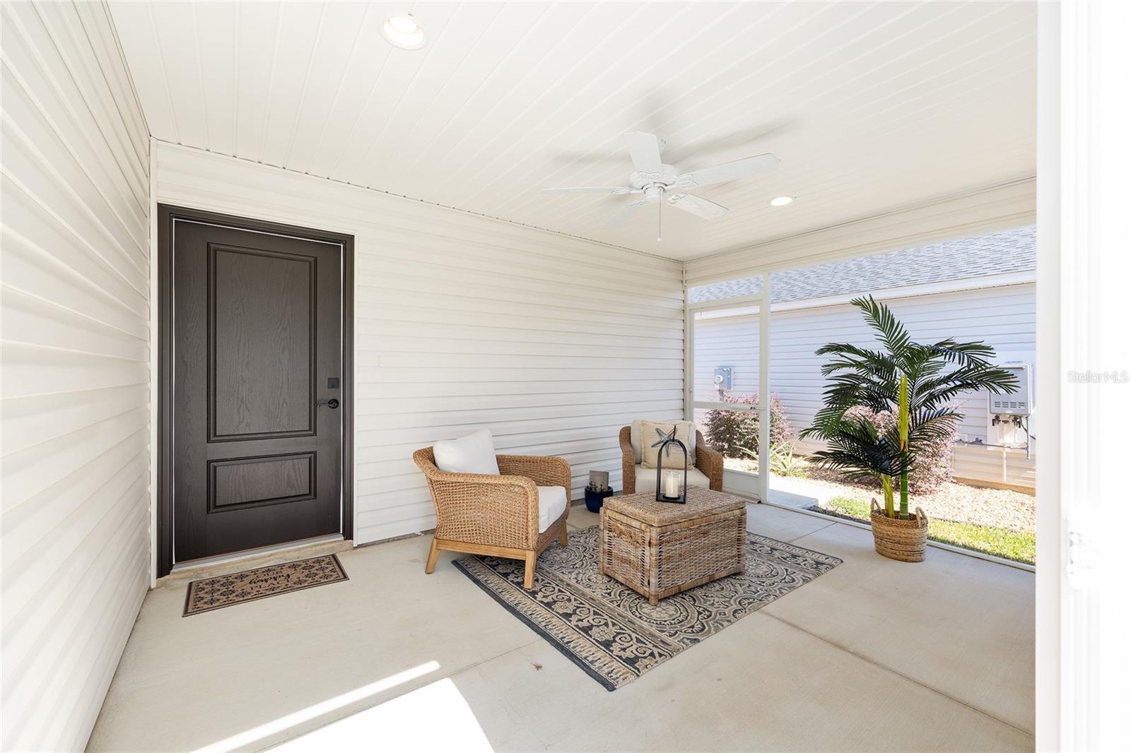 VILLAGES/SOUTHERN OAKS UN #127 - Residential