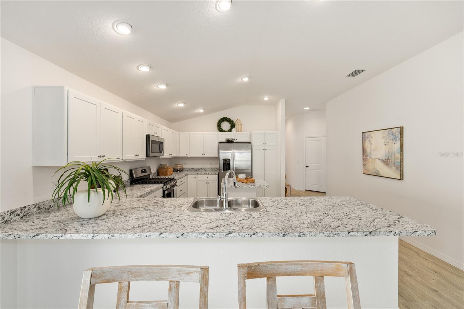 VILLAGES/SOUTHERN OAKS UN #127 - Residential