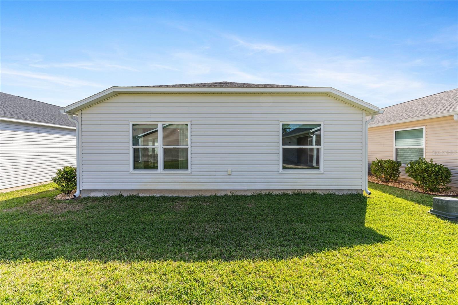 VILLAGES/SOUTHERN OAKS UN #127 - Residential