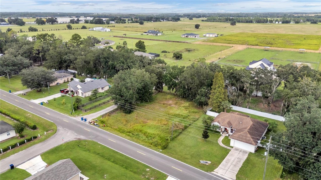Photo of 9th Street NE, Fort Meade, FL 33841 (MLS # L4965871)