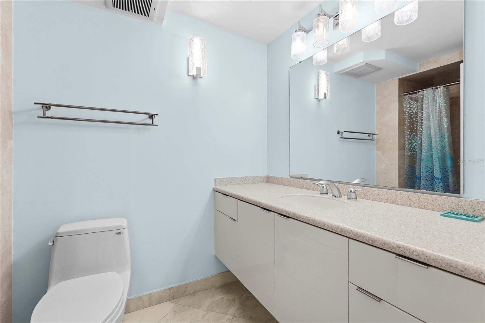 SEA GATE CLUB - Residential