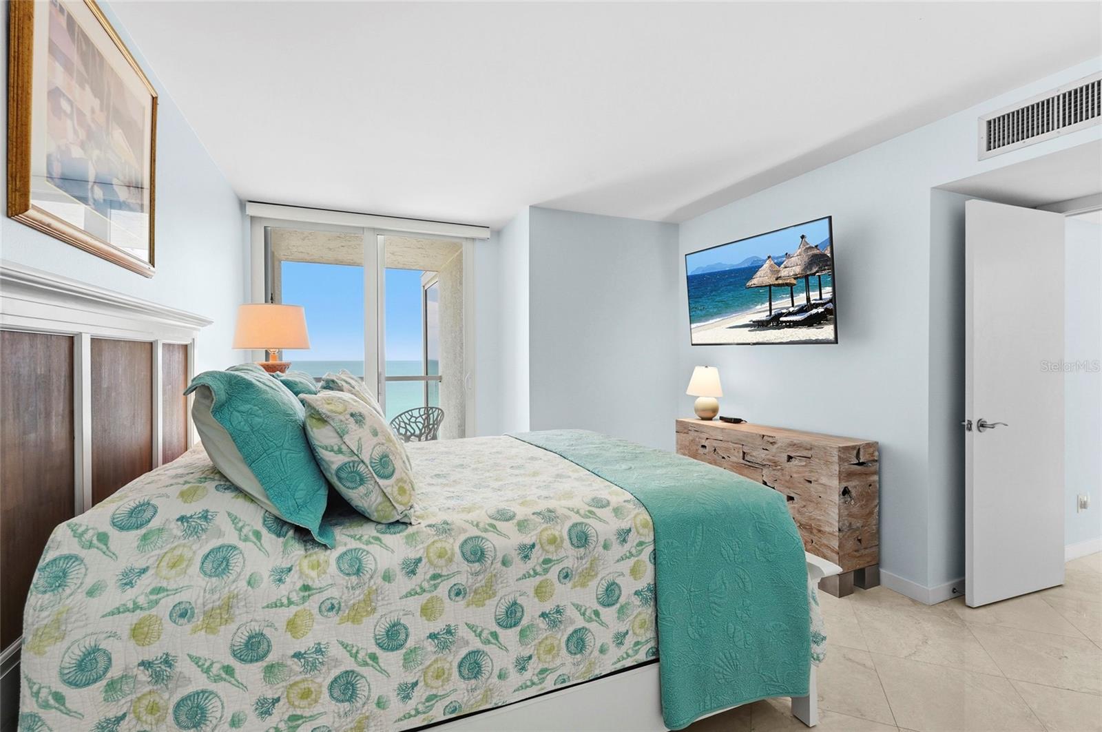 SEA GATE CLUB - Residential