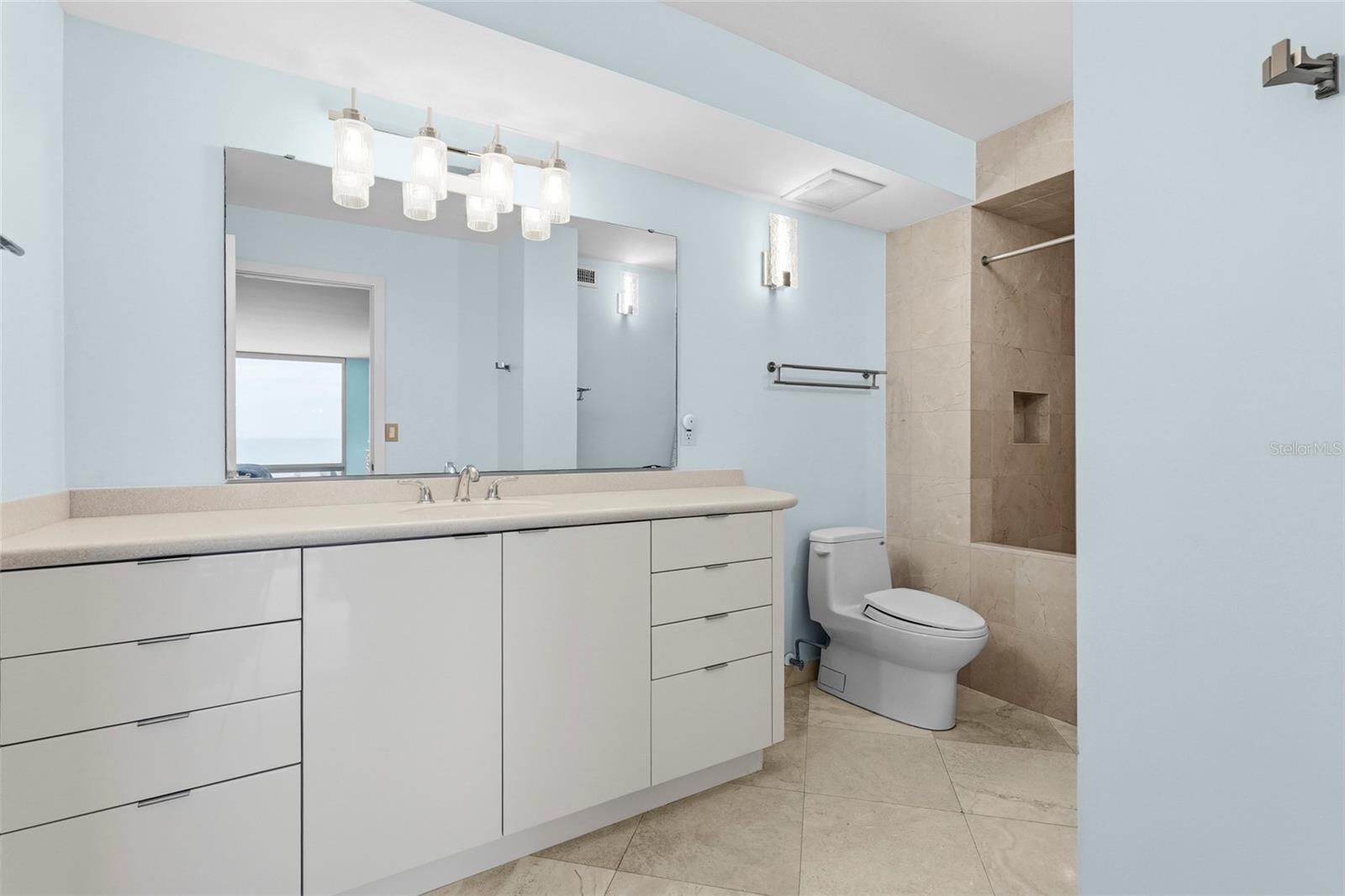 SEA GATE CLUB - Residential