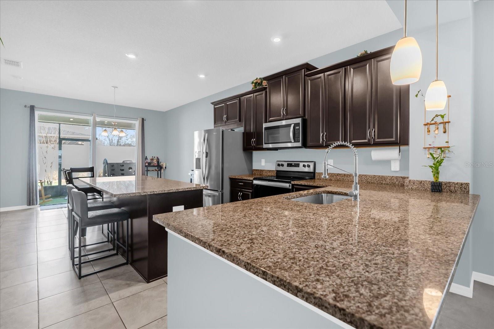 TAPESTRY PH 5 - Residential