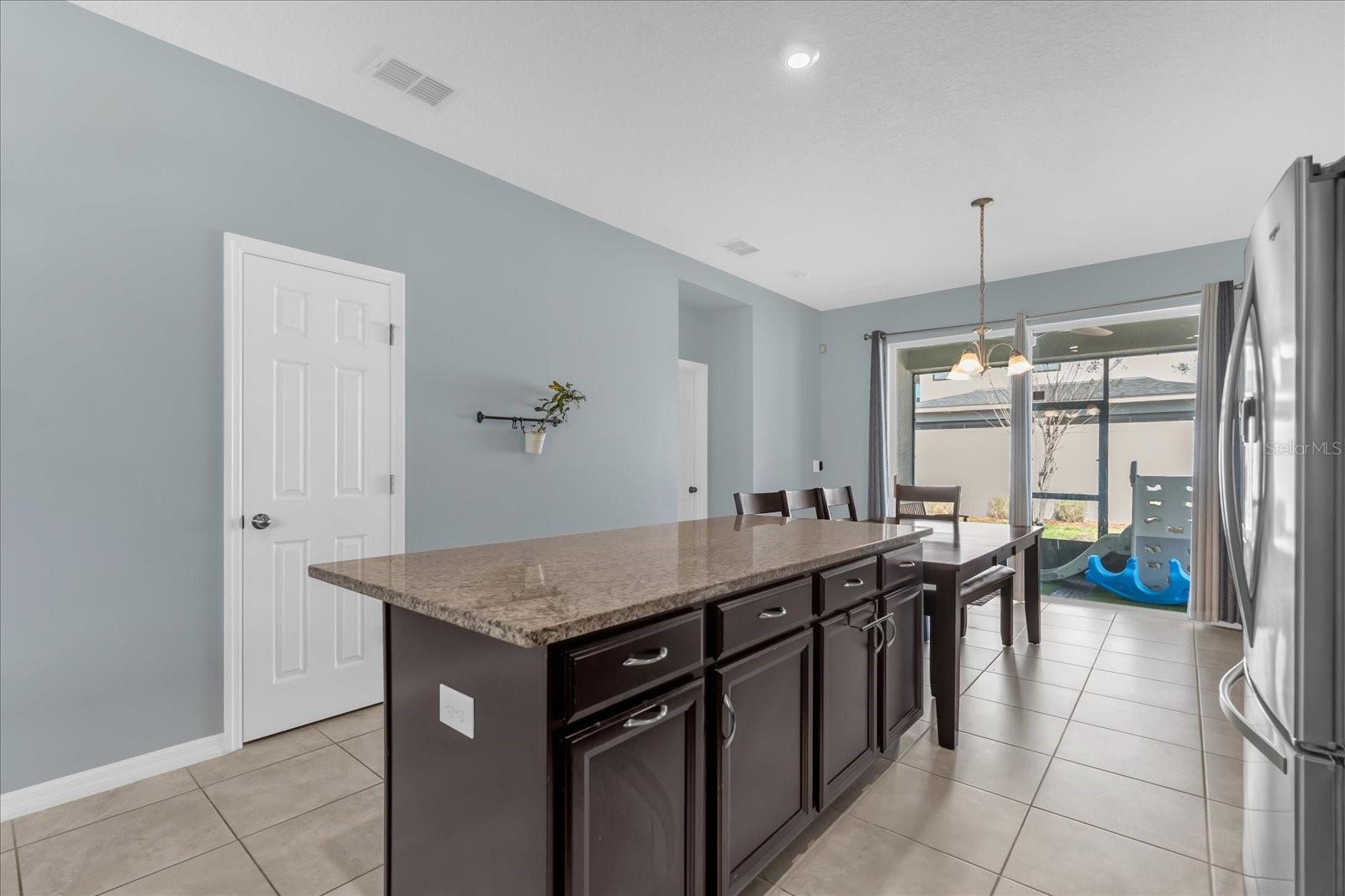 TAPESTRY PH 5 - Residential