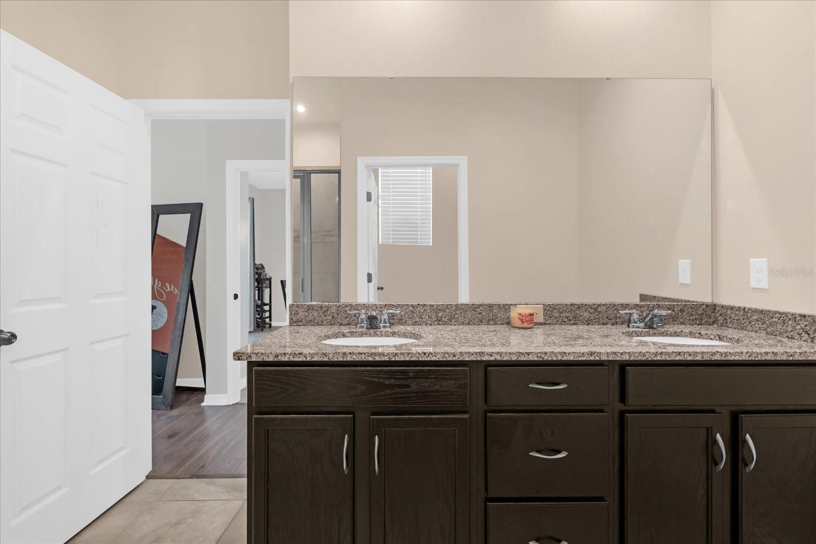 TAPESTRY PH 5 - Residential