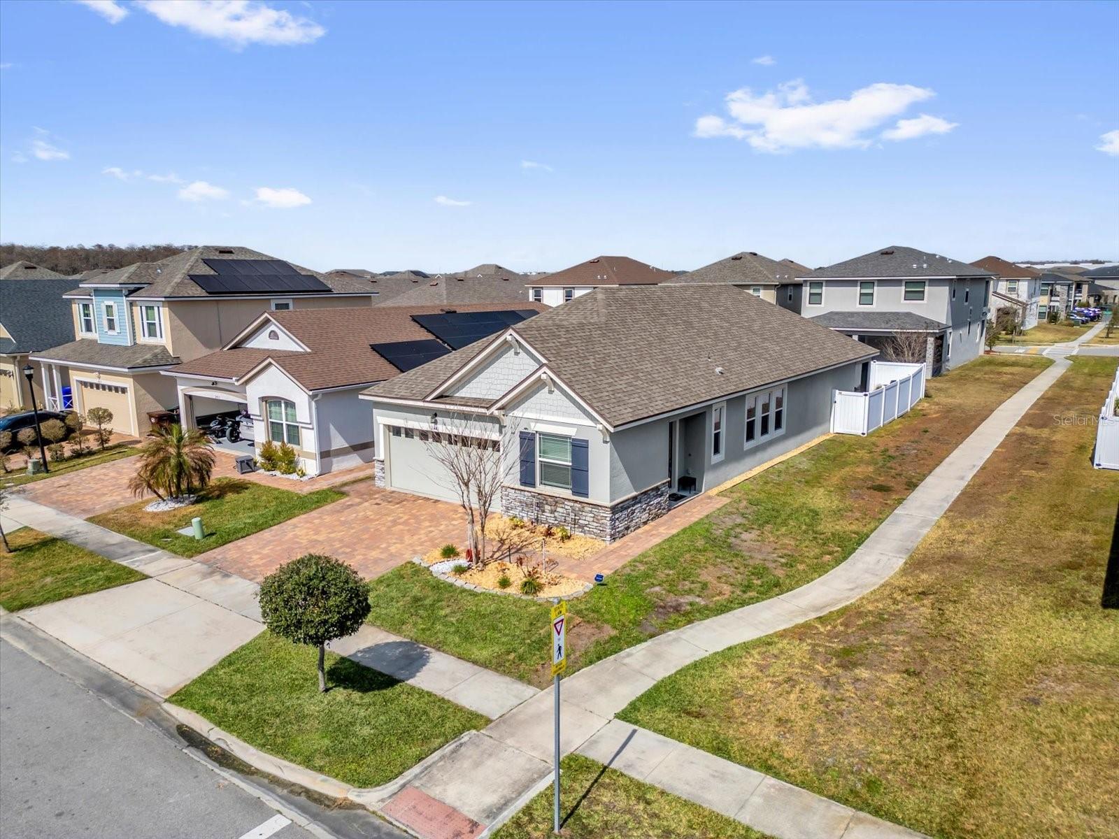 TAPESTRY PH 5 - Residential