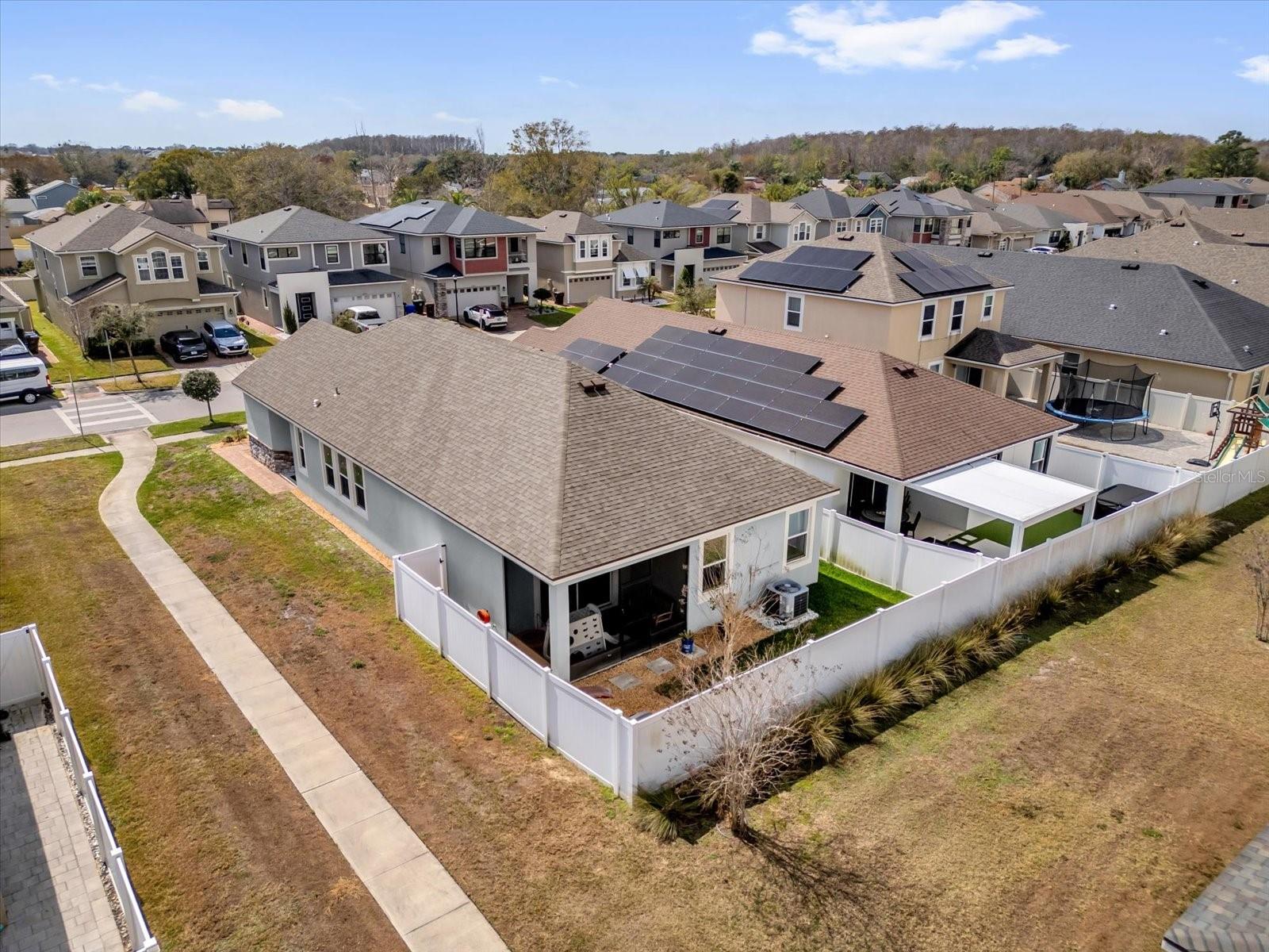 TAPESTRY PH 5 - Residential