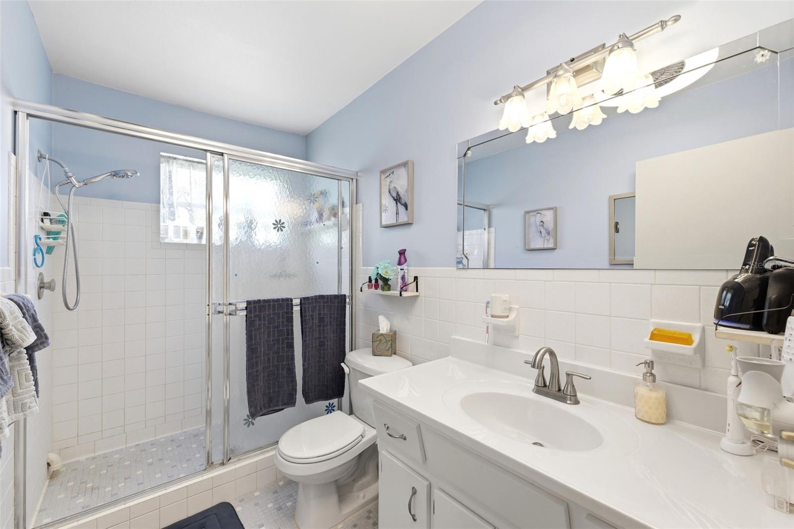 ON TOP OF THE WORLD - Residential