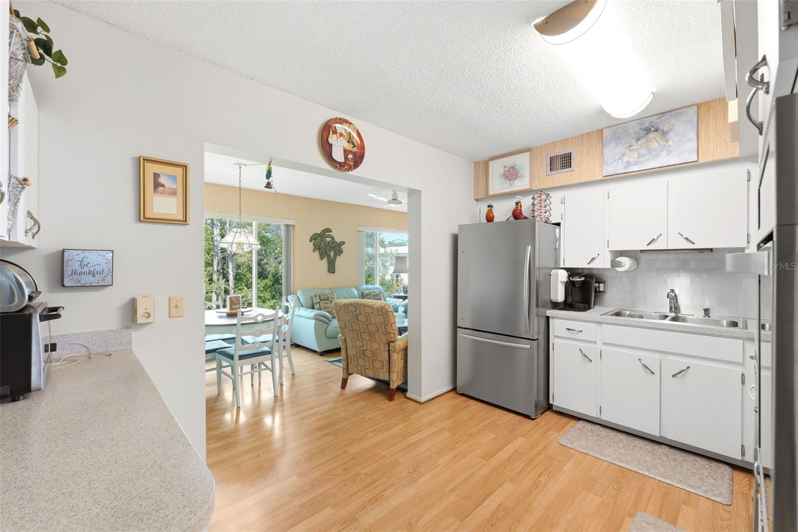 ON TOP OF THE WORLD - Residential