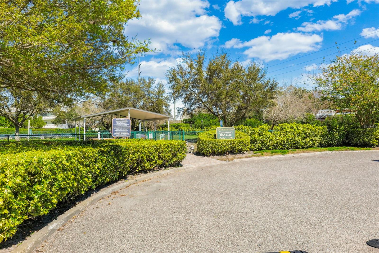 ON TOP OF THE WORLD - Residential