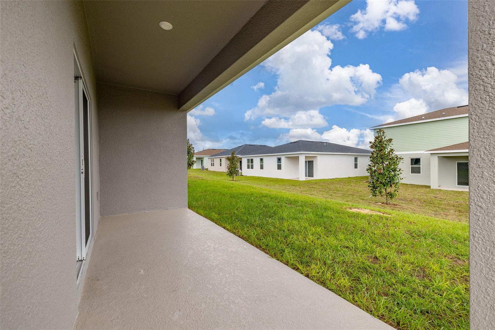 COVERED BRIDGE AT LIBERTY BLUFF - Residential Lease