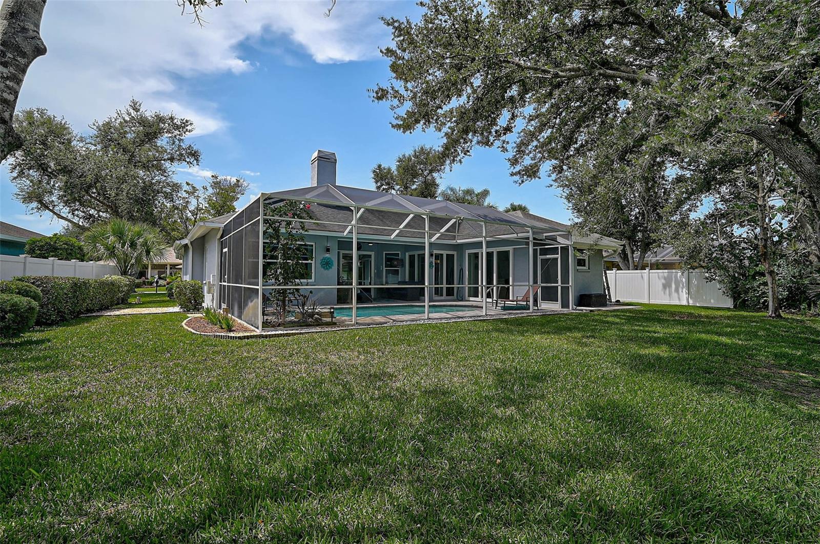 BAY OAKS ESTATES - Residential