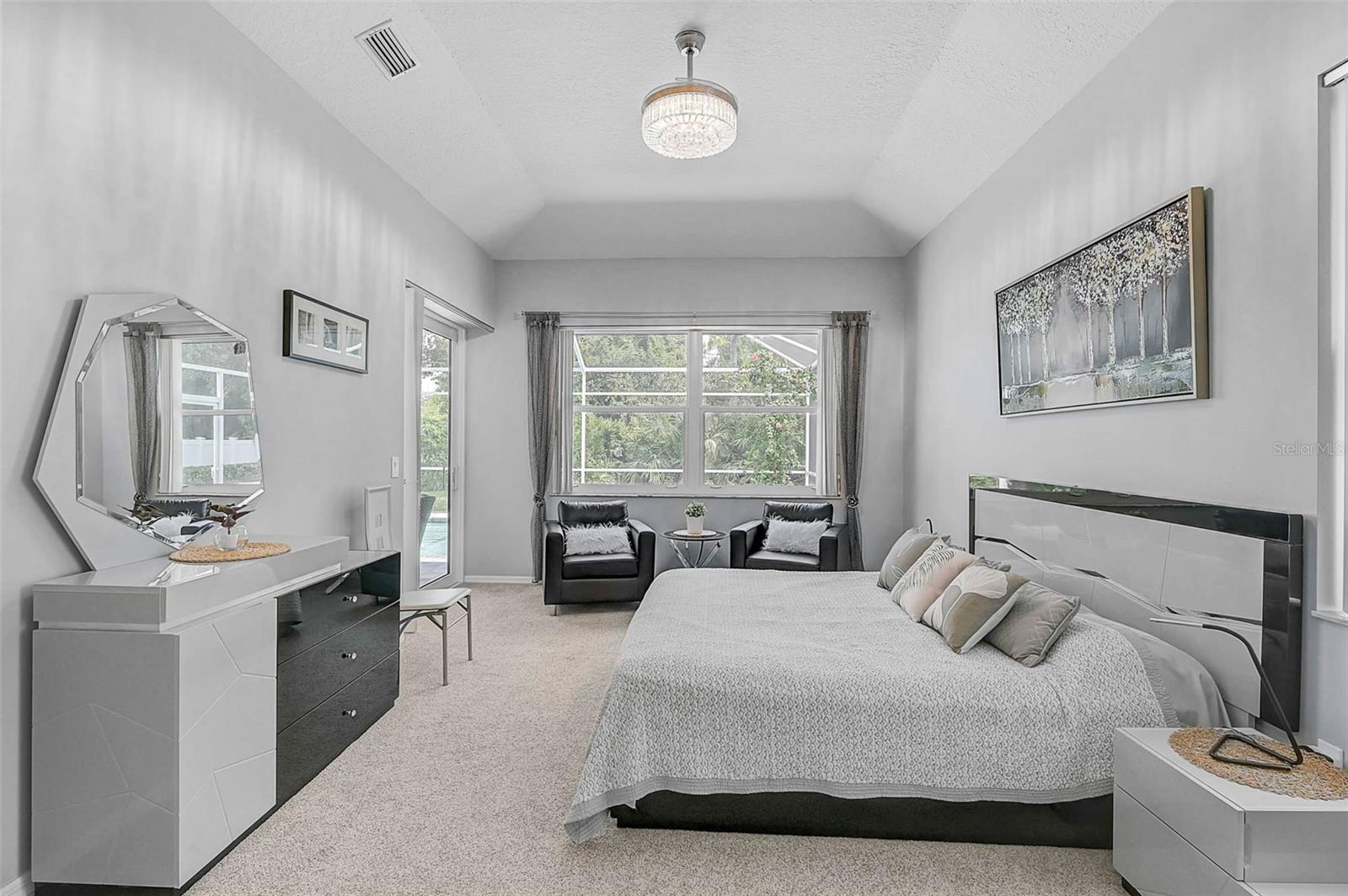 BAY OAKS ESTATES - Residential
