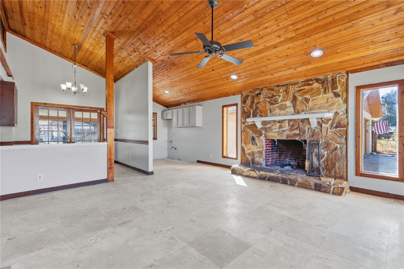 UNPLATTED - Residential Lease