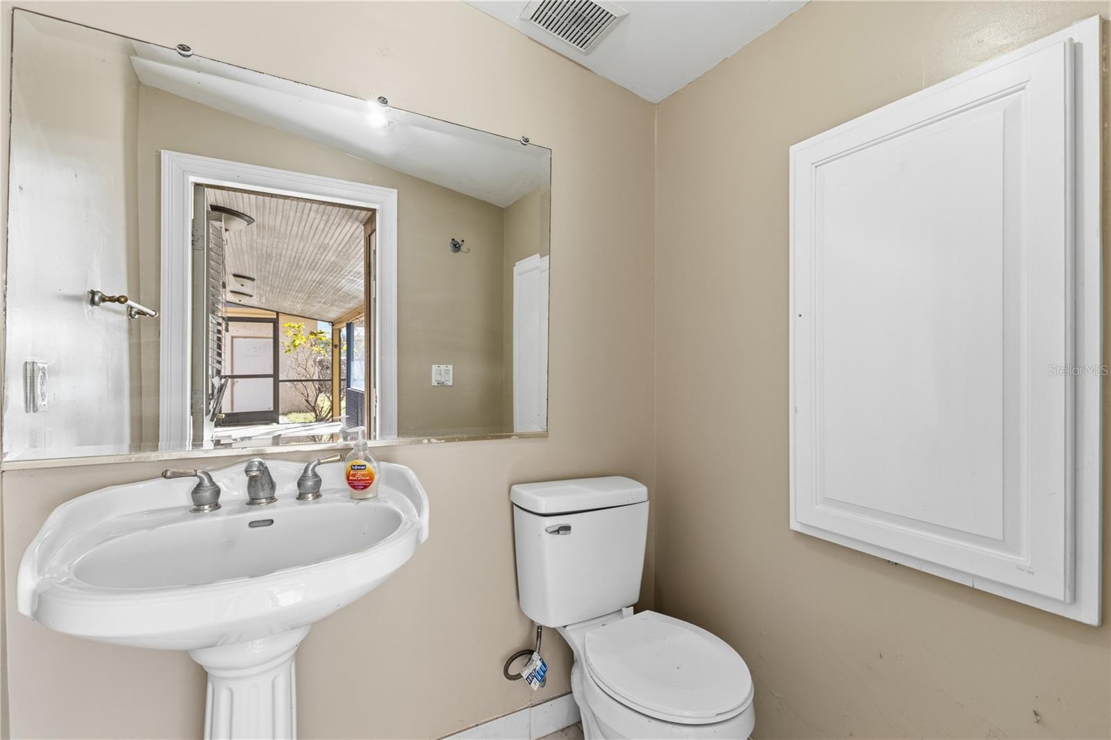 UNPLATTED - Residential Lease