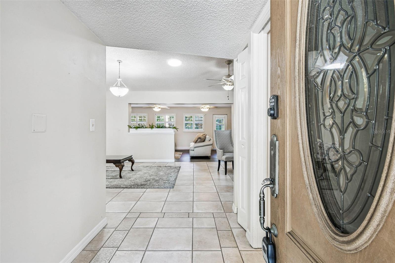 CARROLLWOOD SPGS UNIT 1 - Residential Lease