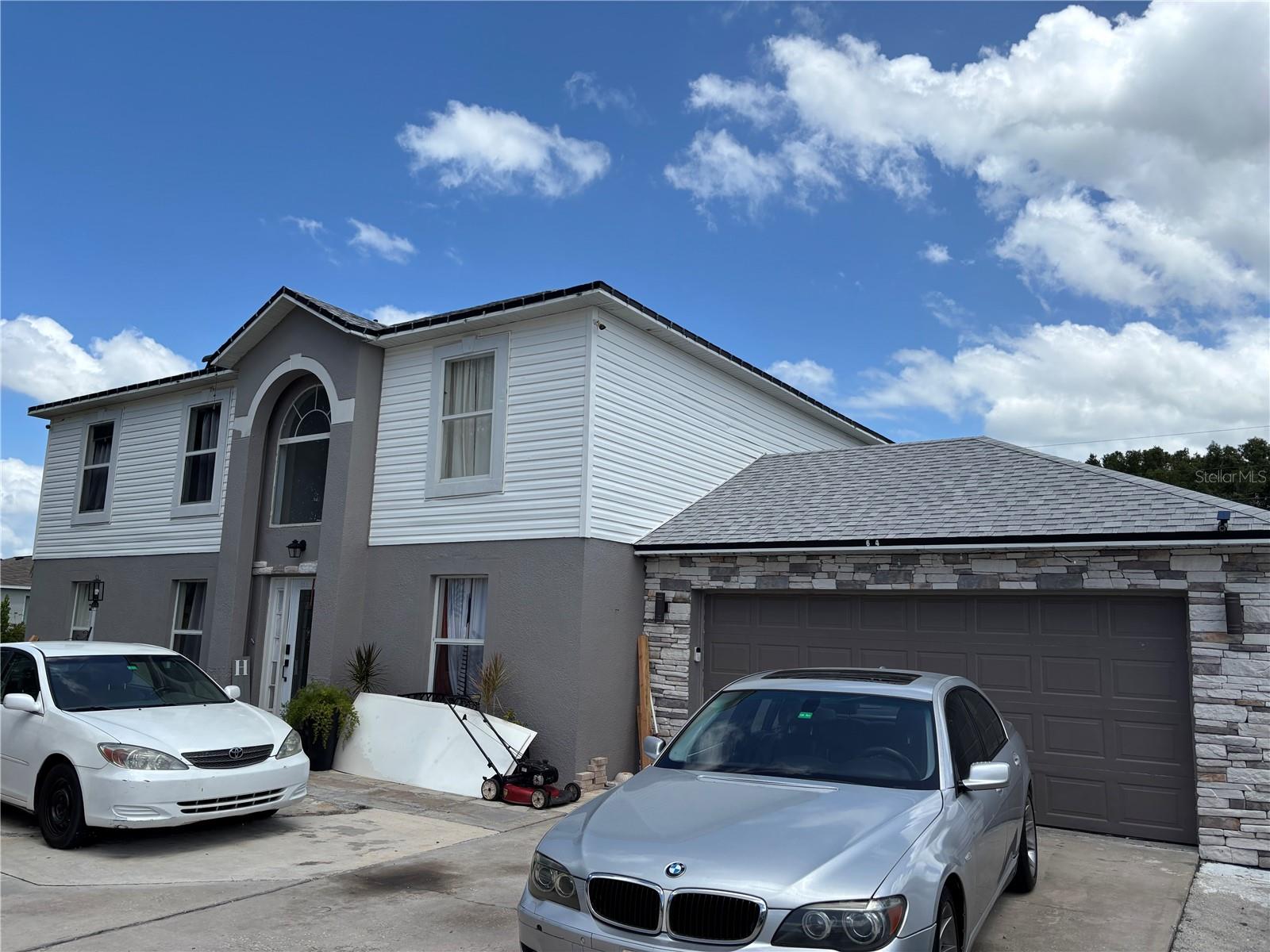 604 JAGUAR COURT