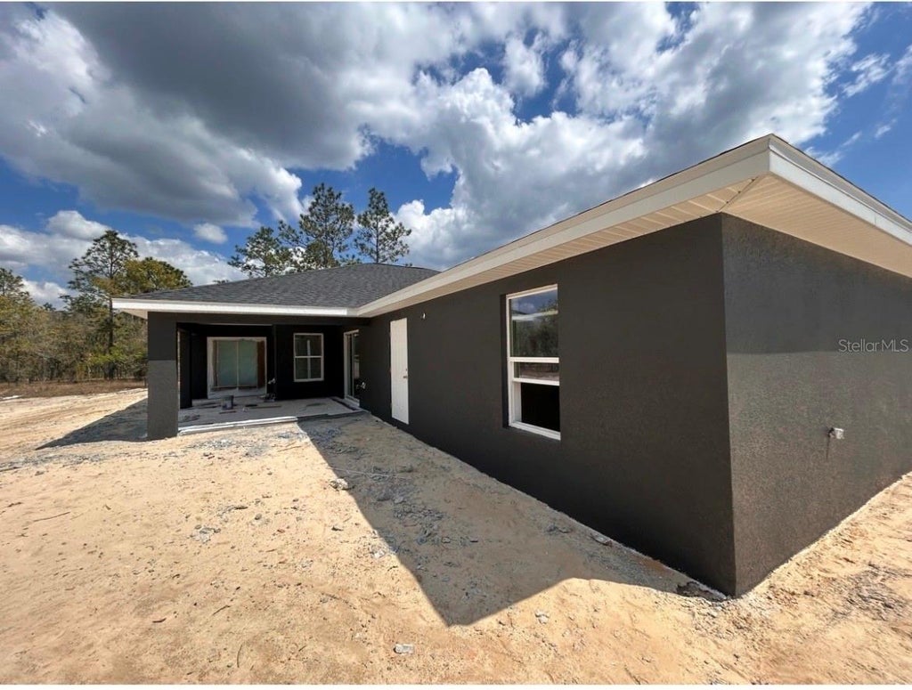 Photo of 2587 SW Bonable Drive, Dunnellon, FL 34431 (MLS # OM733594)