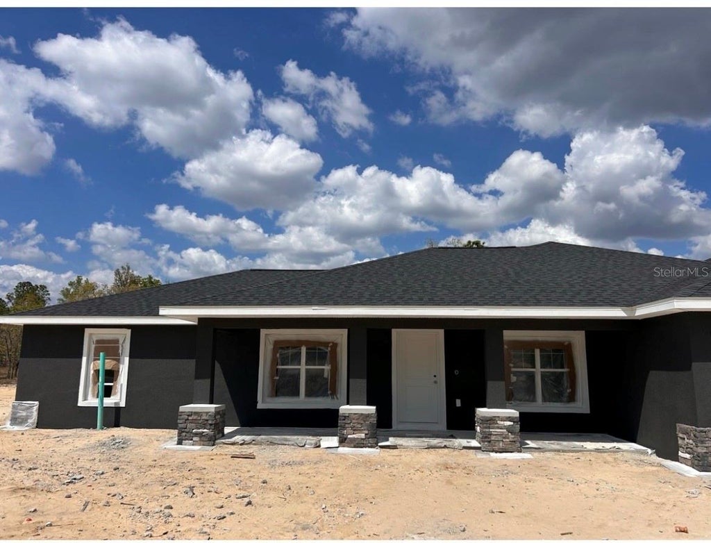 Photo of 2587 SW Bonable Drive, Dunnellon, FL 34431 (MLS # OM733594)