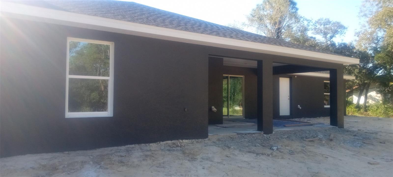 2587 SW BONABLE DRIVE